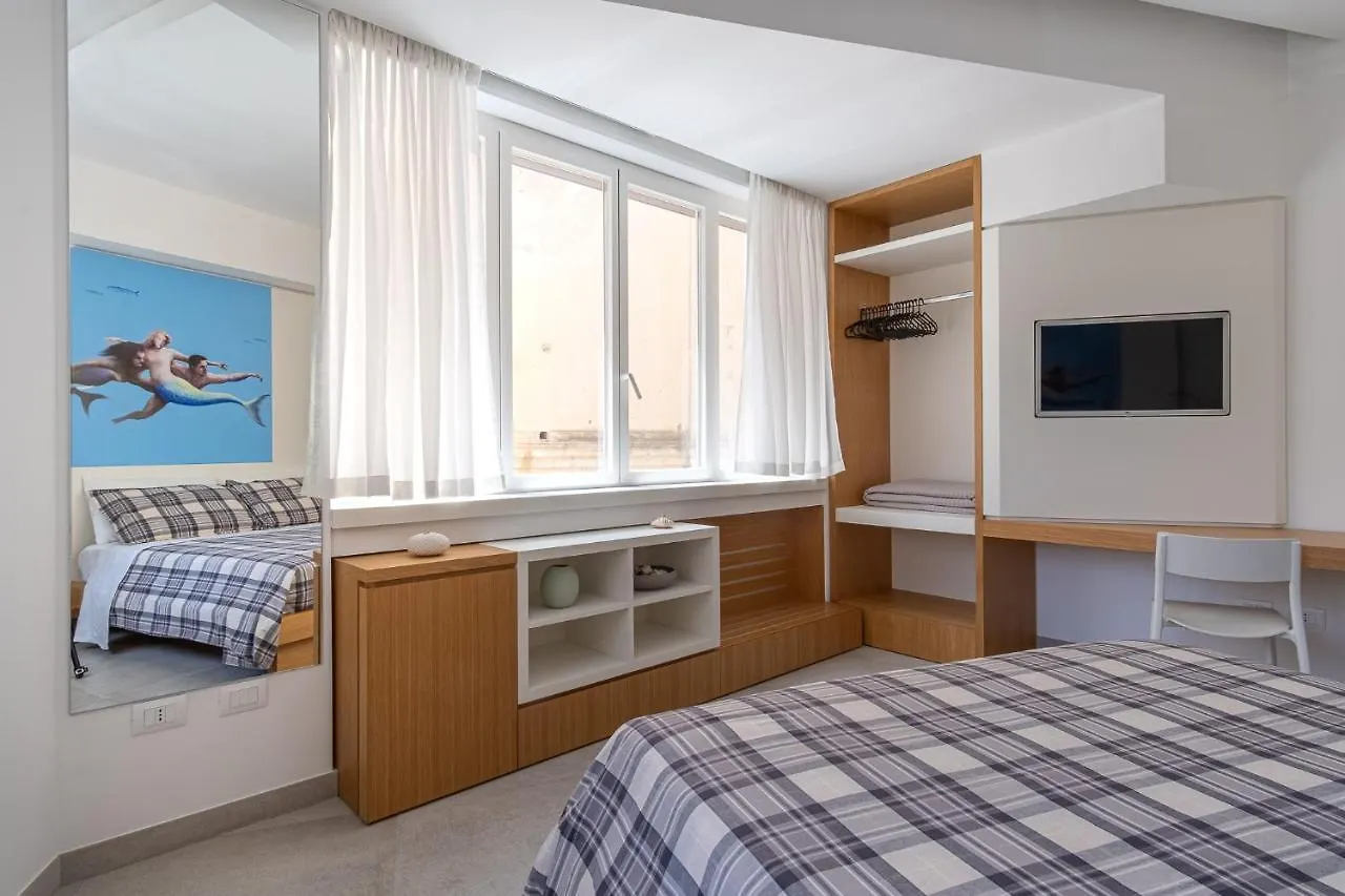 Colapesce Apartment Syracuse